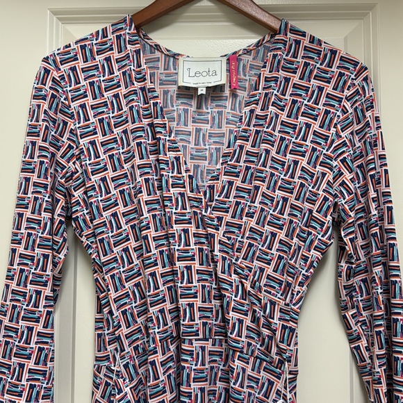 Leota (Nordstrom) patterned dress size M, EUC - Picture 2 of 3